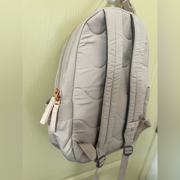 Adidas VFA Backpack - Picture 11 of 13